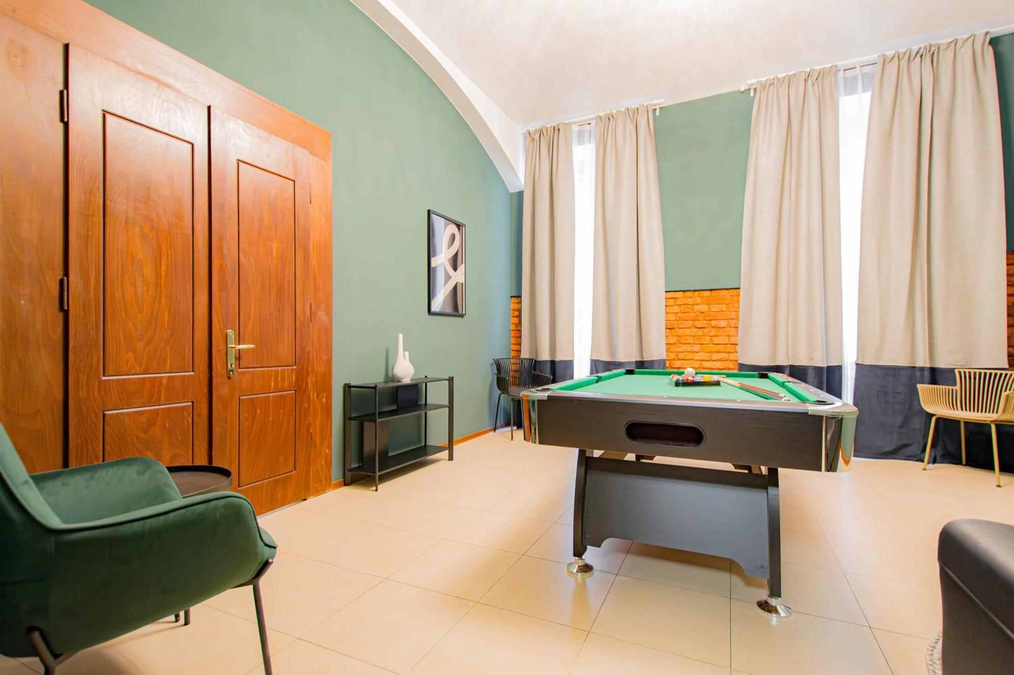 Magnificent With Sauna And Billiards Apartmán