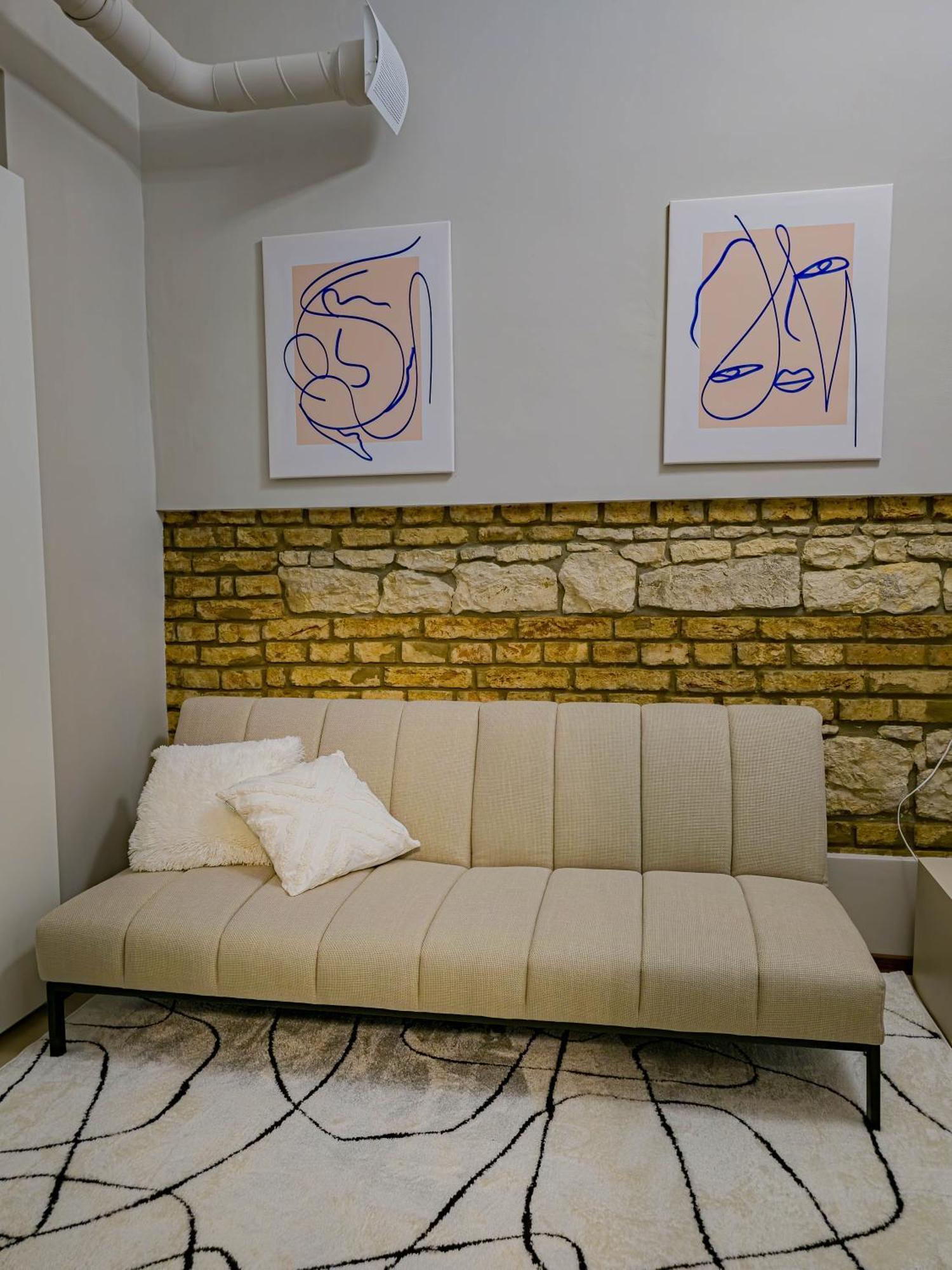 Magnificent With Sauna And Billiards Apartament *