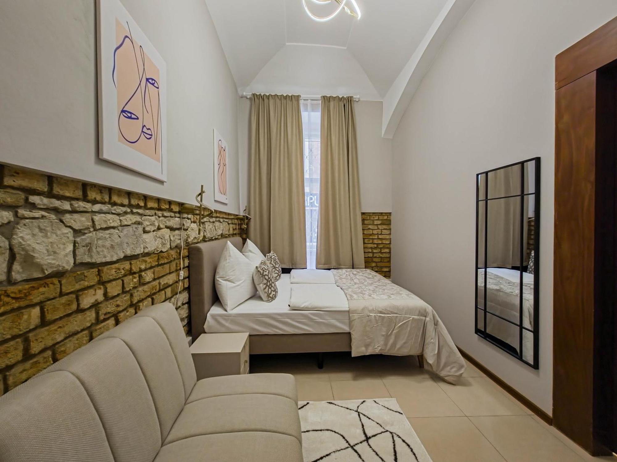 Magnificent With Sauna And Billiards Apartament Praga