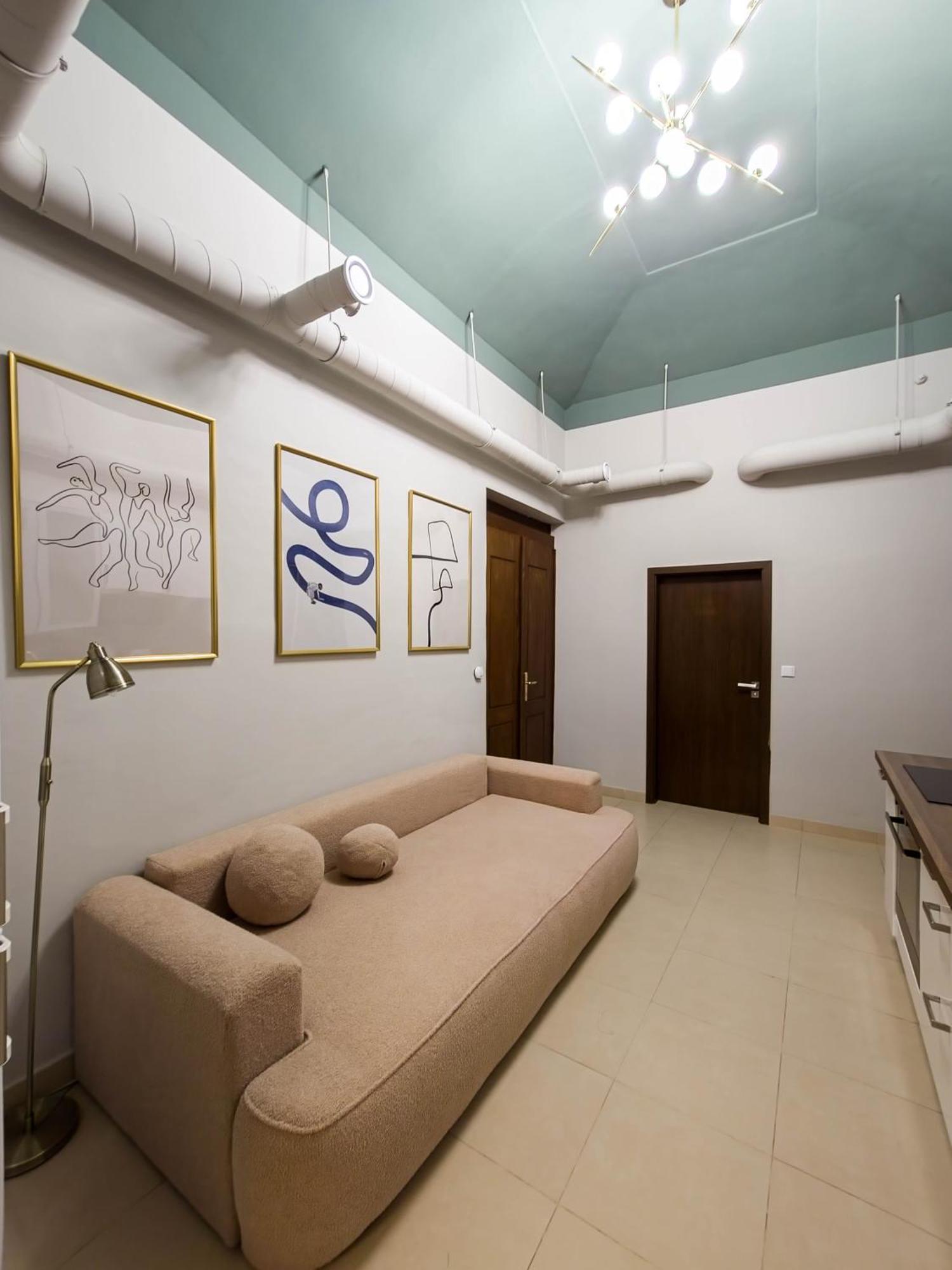 Magnificent With Sauna And Billiards